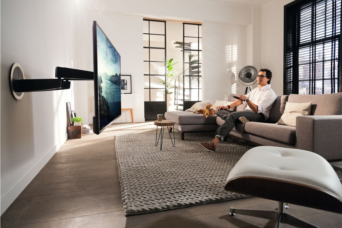 Vogel's MotionMount (NEXT 7355) Full-Motion Motorised TV Wall Mount
