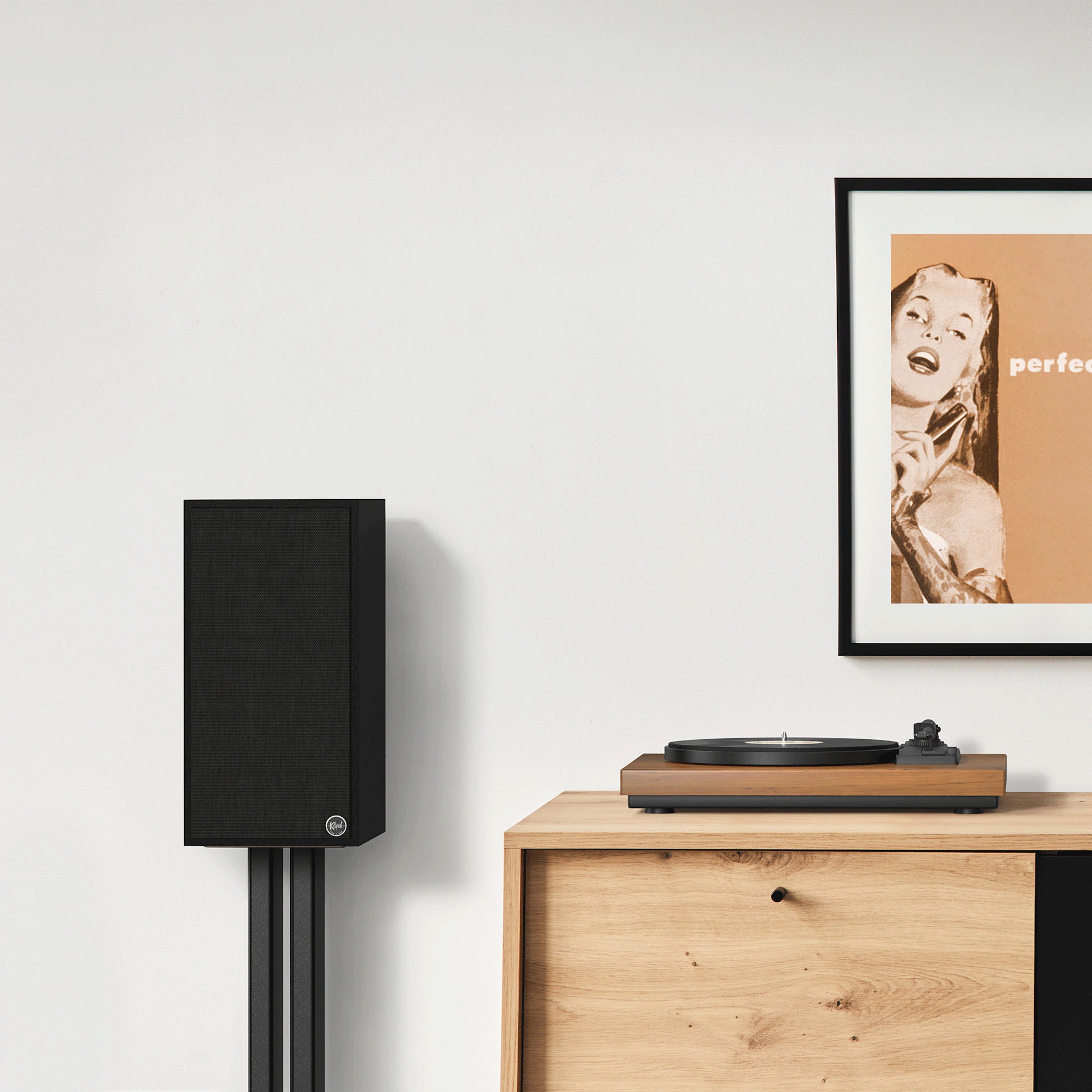 Klipsch | Klipsch THE SEVENS 6.5" HERITAGE INSPIRED POWERED SPEAKERS