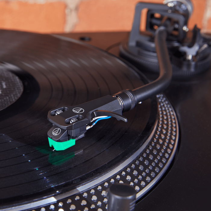 Audio-Technica AT-LP120XUSB Turntable